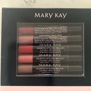 Mary Kay Unlimited Lip Gloss